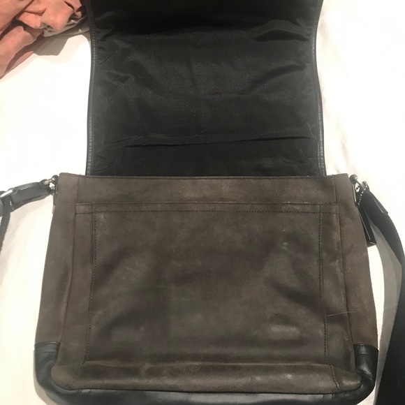 Coach suede leather messenger bag - Picture 3 of 11